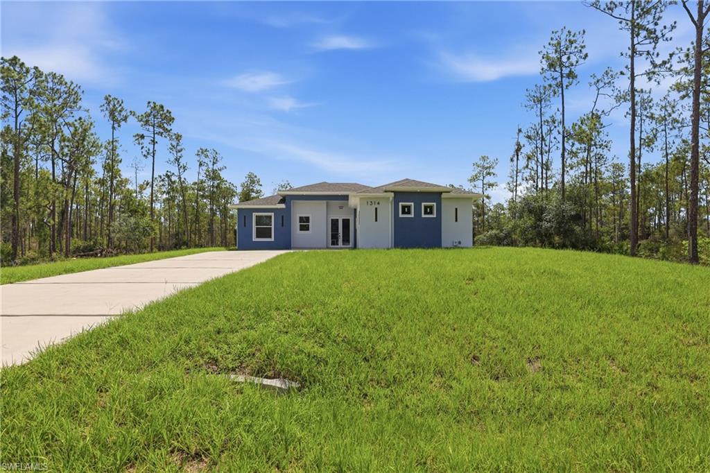 LEHIGH ACRES - Residential