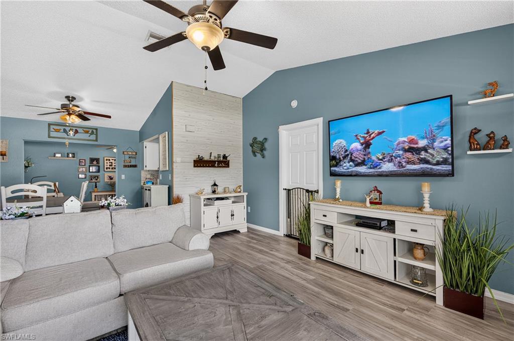 PORT CHARLOTTE - Residential