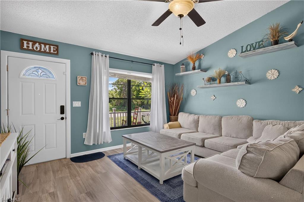 PORT CHARLOTTE - Residential