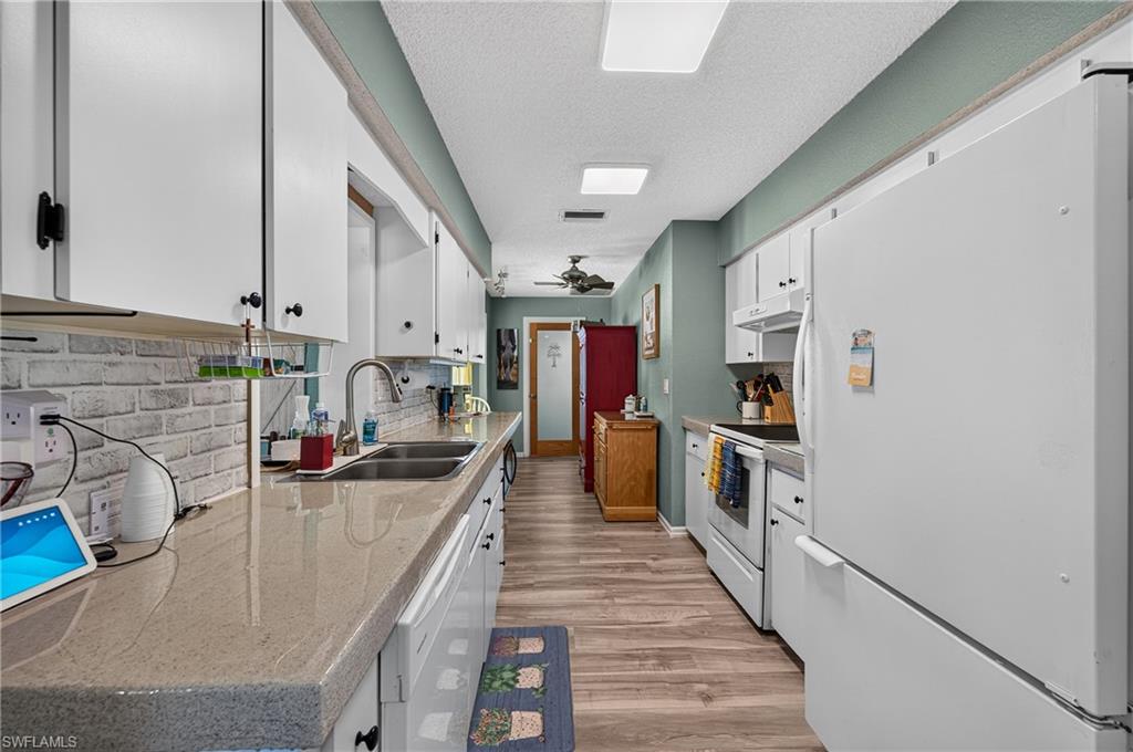 PORT CHARLOTTE - Residential