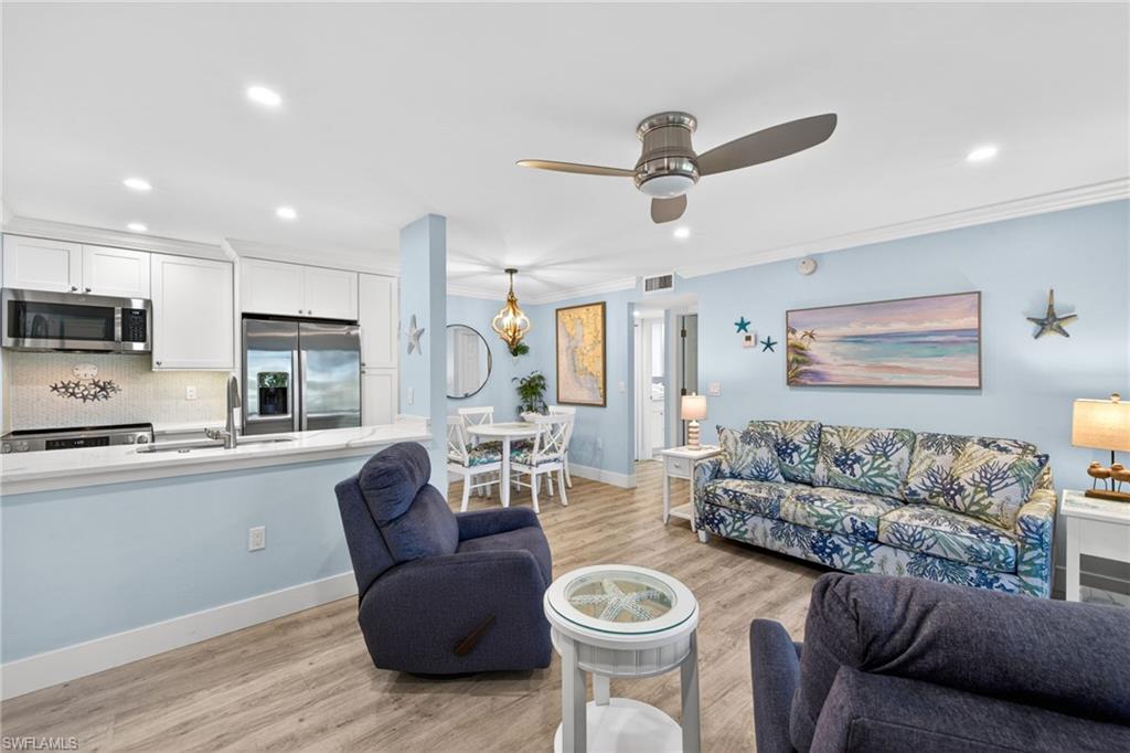 SANIBEL MOORINGS CONDO - Residential