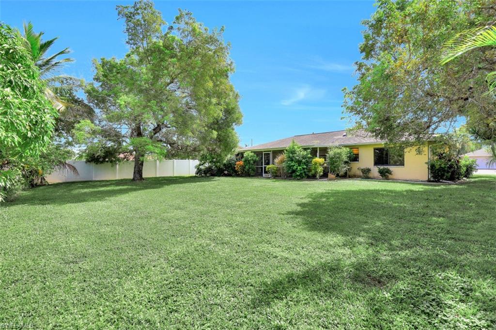 CAPE CORAL - Residential