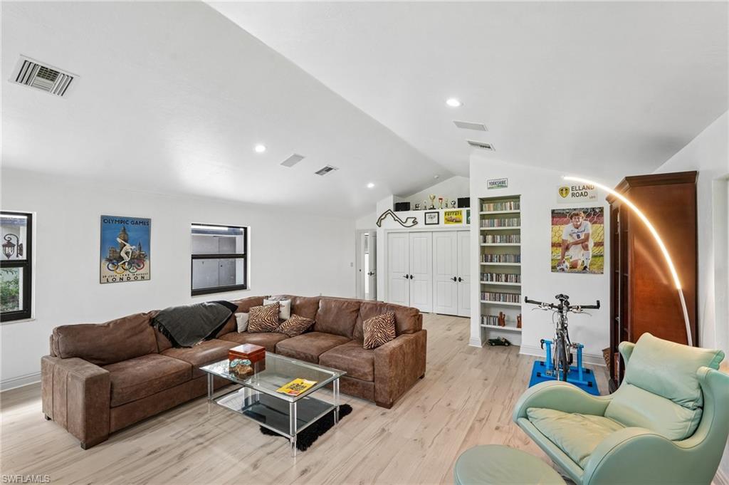 LOGAN WOODS - Residential