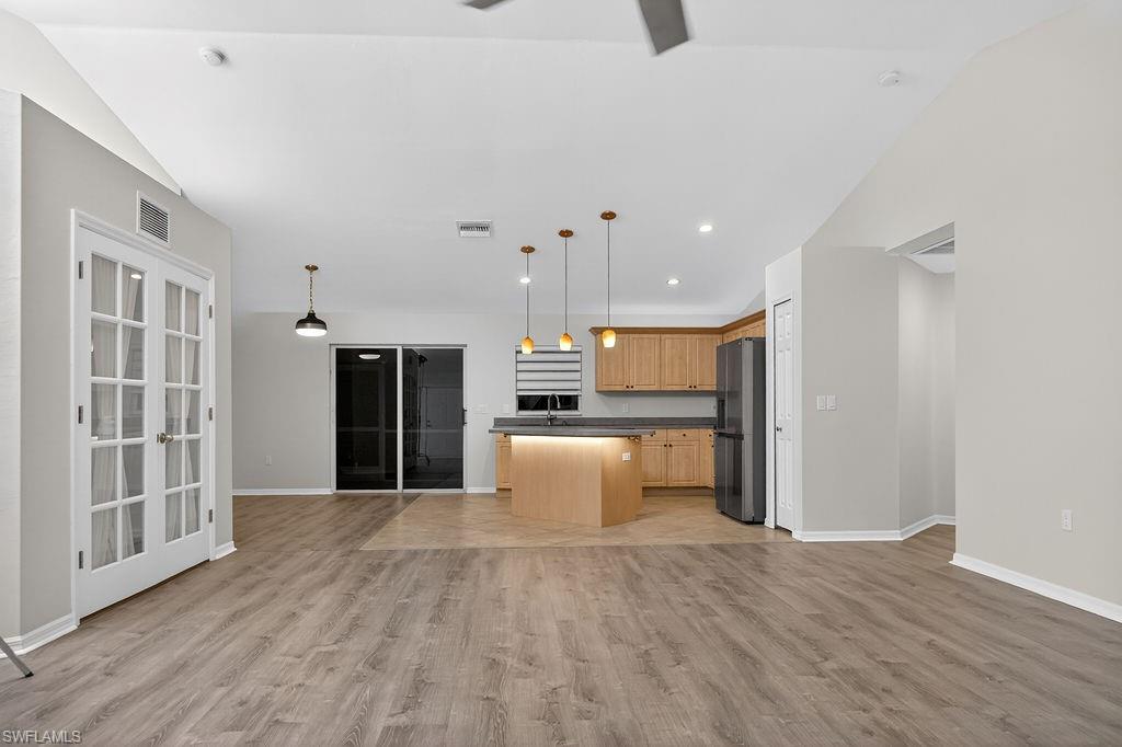 FOREST MERE - Residential Lease