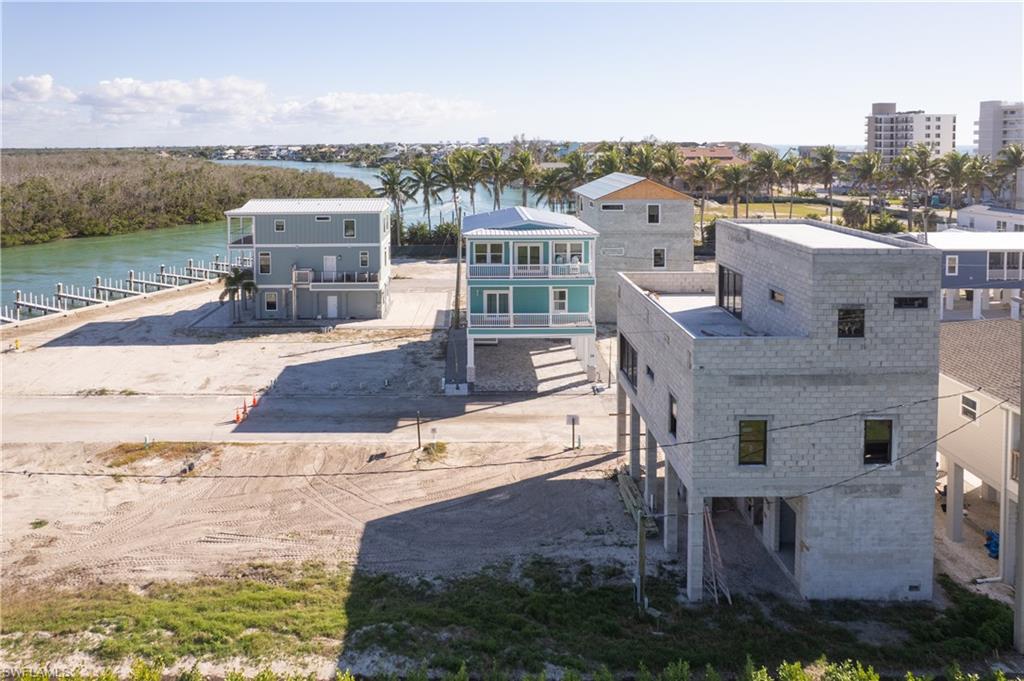BONITA BEACH - Land
