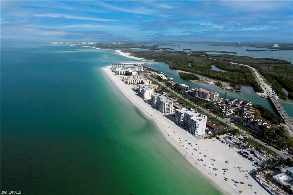BONITA BEACH - Land