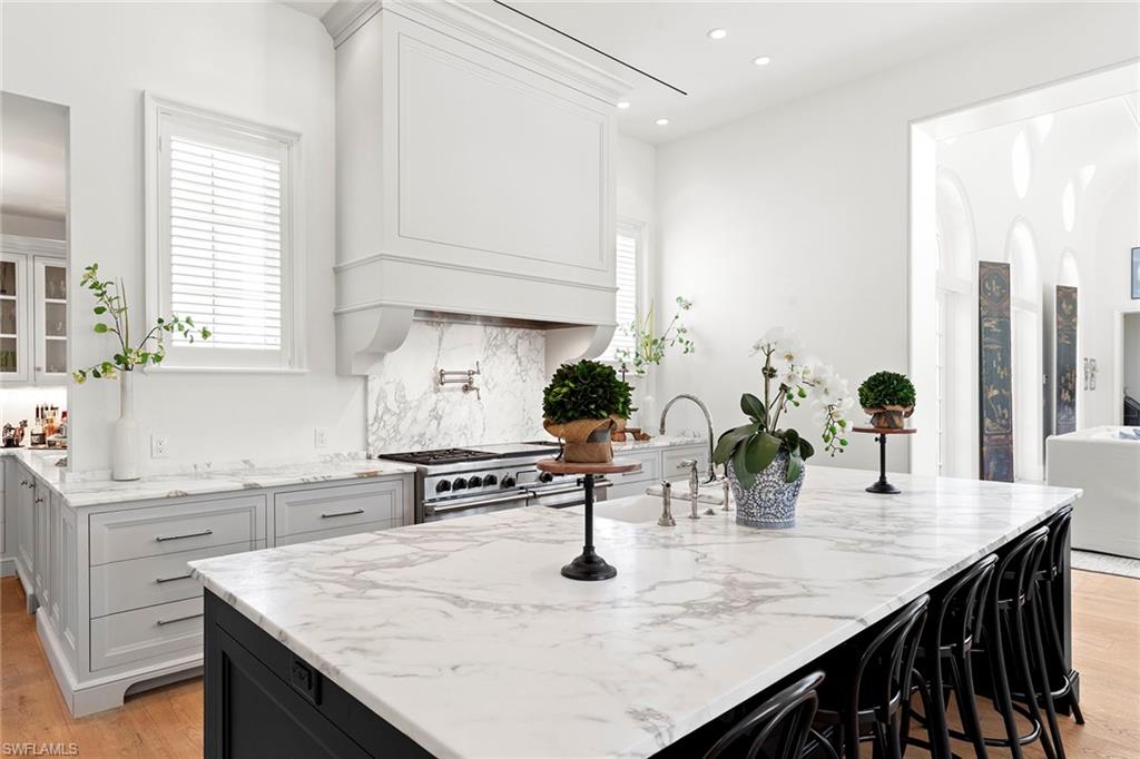 QUAIL WEST - Residential