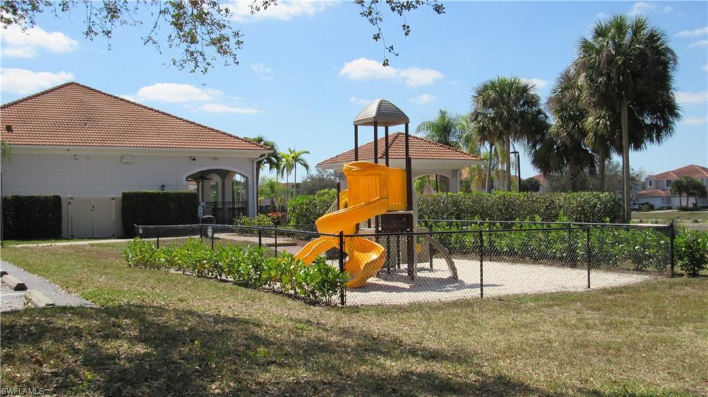SUMMIT PLACE - Residential