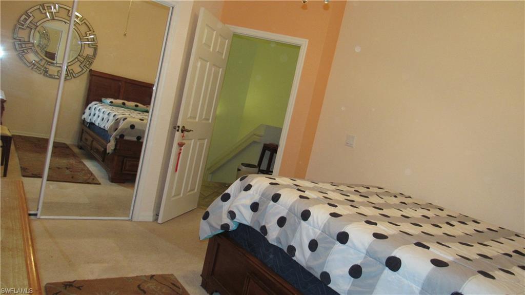 SUMMIT PLACE - Residential