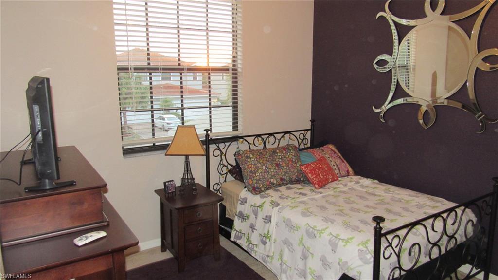 SUMMIT PLACE - Residential