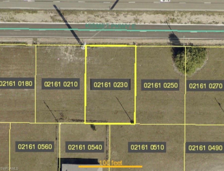 CAPE CORAL - Land