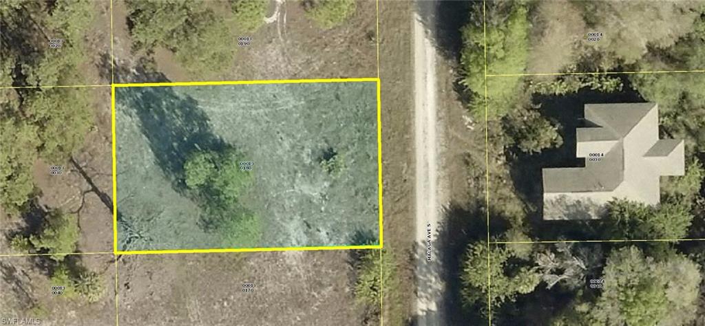 LEHIGH ACRES - Land