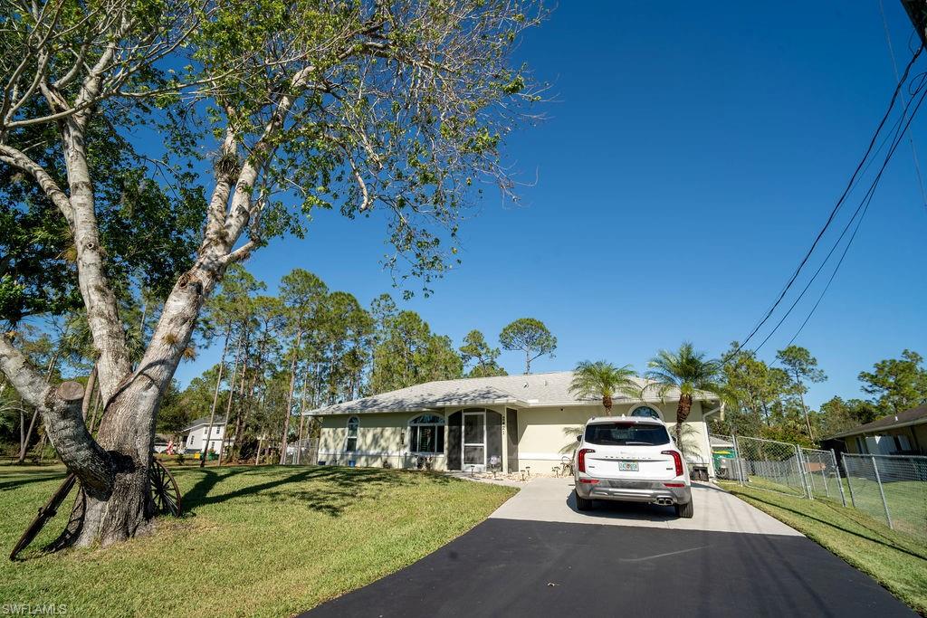 GOLDEN GATE ESTATES - Residential