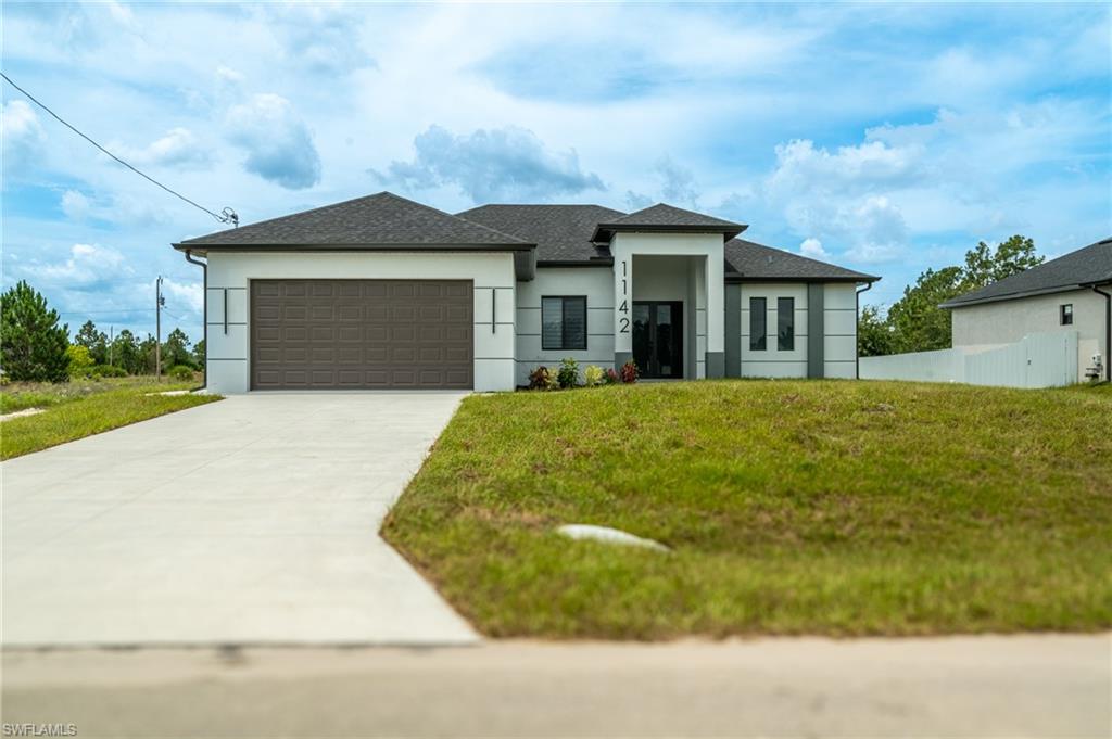 LEHIGH ACRES - Residential