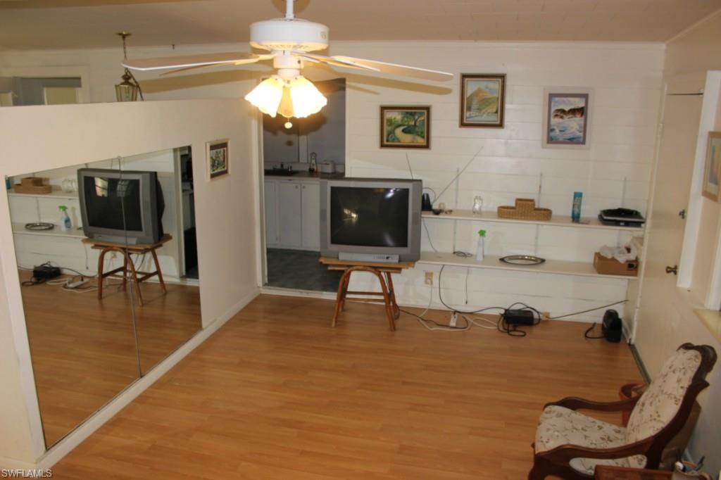 GROVE HEIGHTS - Residential