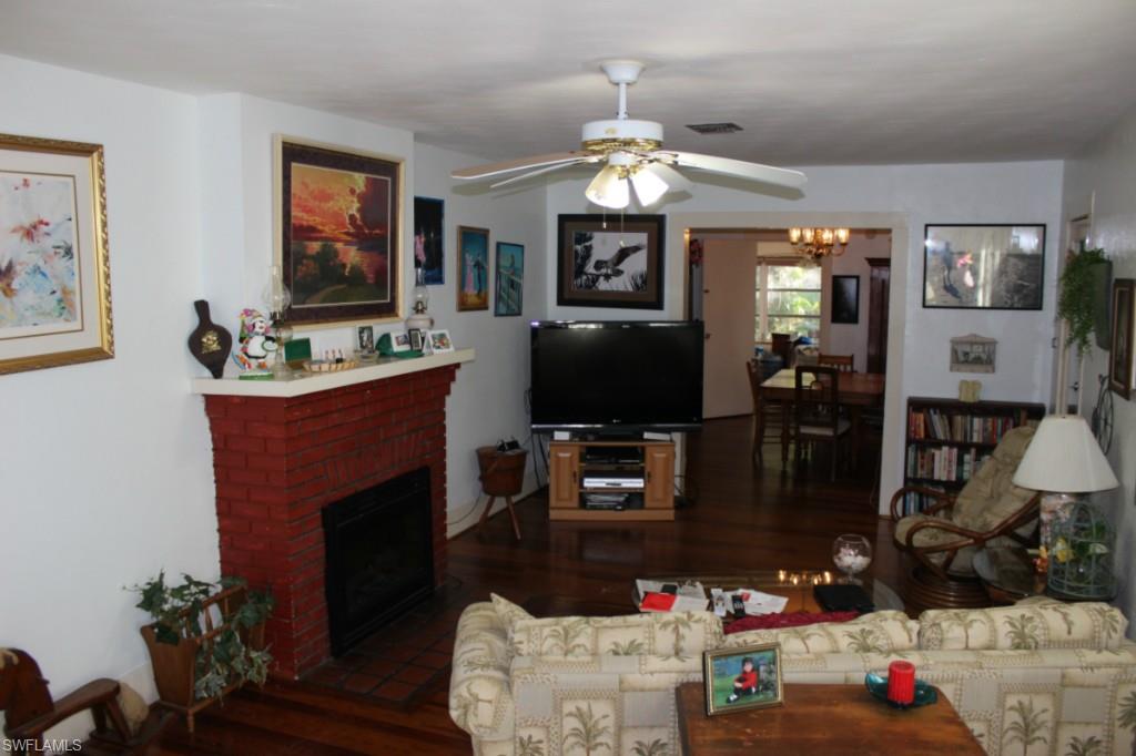 GROVE HEIGHTS - Residential