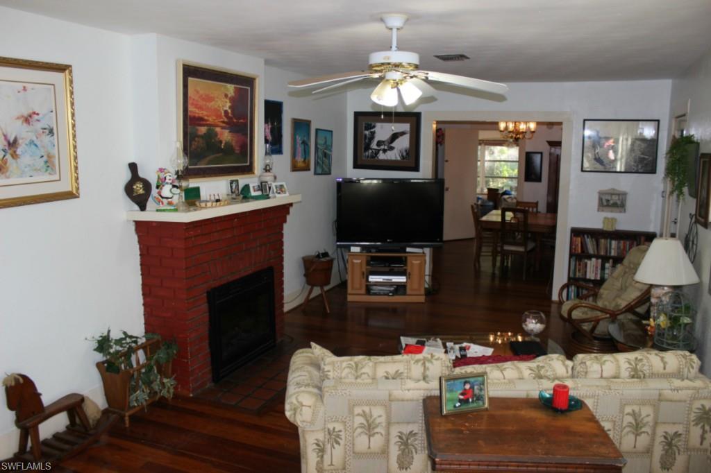 GROVE HEIGHTS - Residential