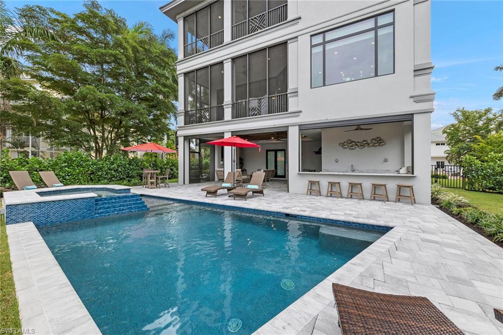 SOUTHPORT ON THE BAY - Residential
