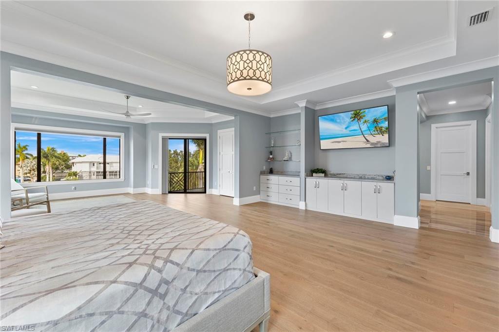 SOUTHPORT ON THE BAY - Residential