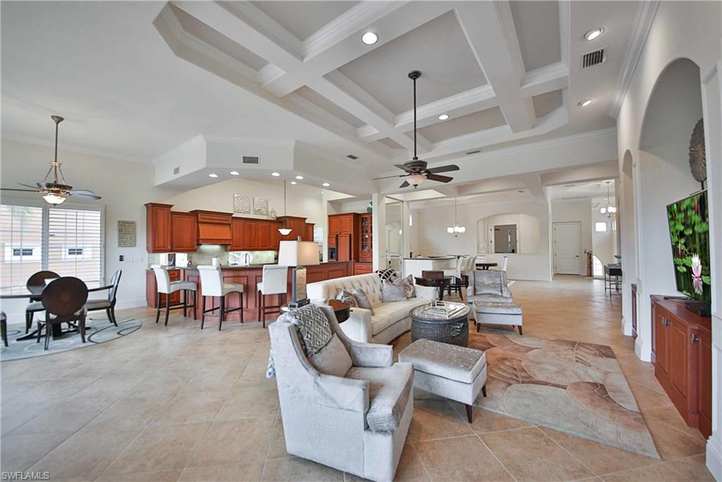 MONTEBELLO - Residential