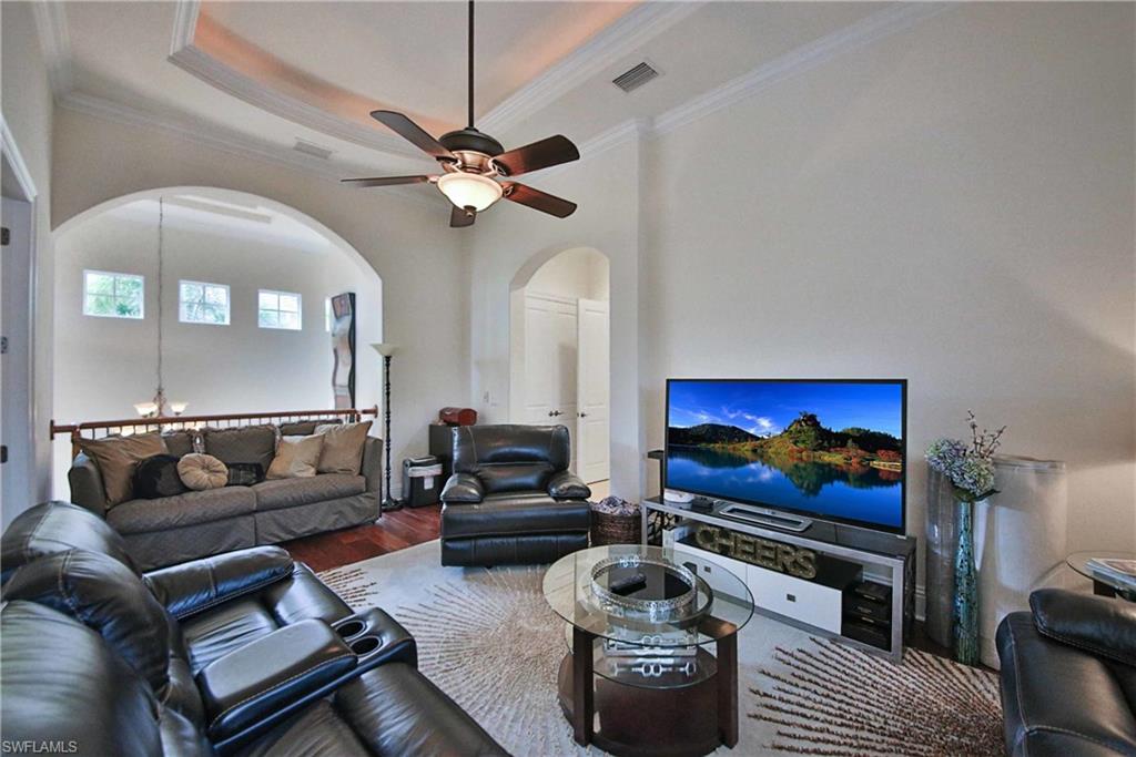 MONTEBELLO - Residential