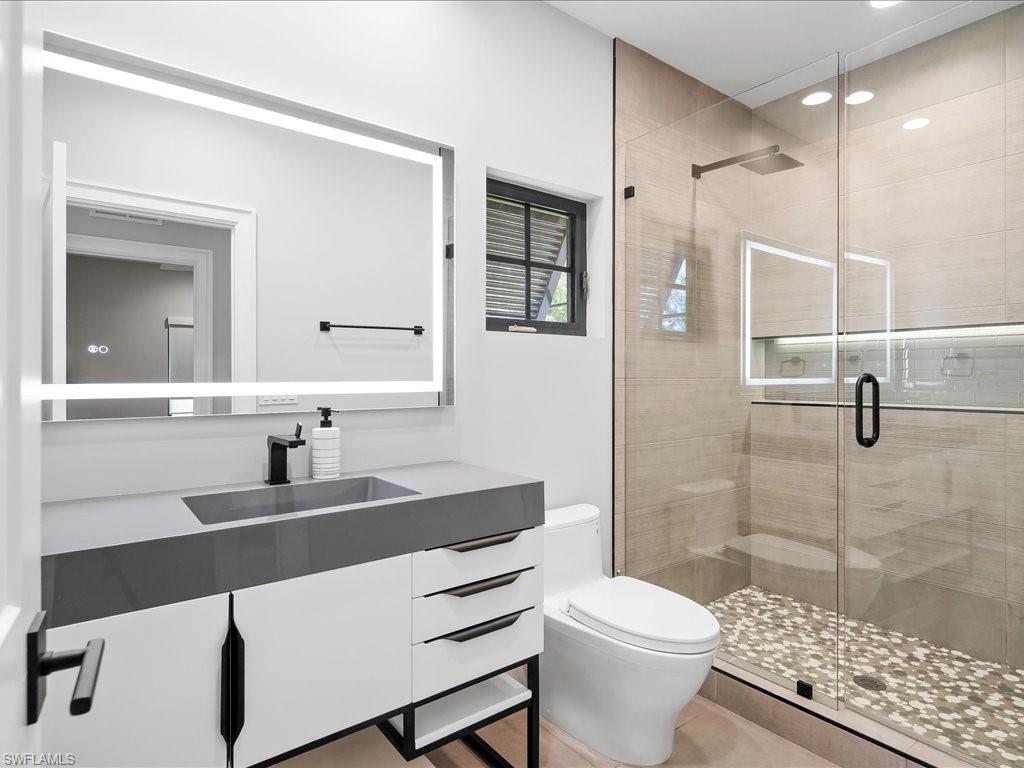 PINE RIDGE - Residential