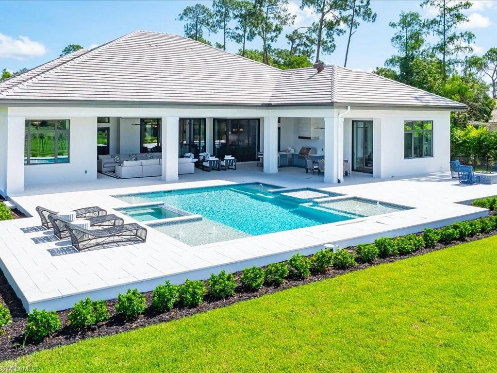 LIVINGSTON WOODS - Residential