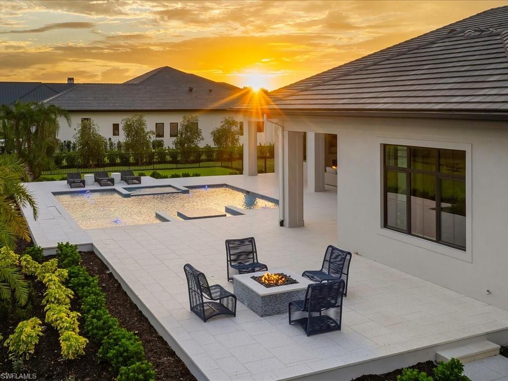 LIVINGSTON WOODS - Residential