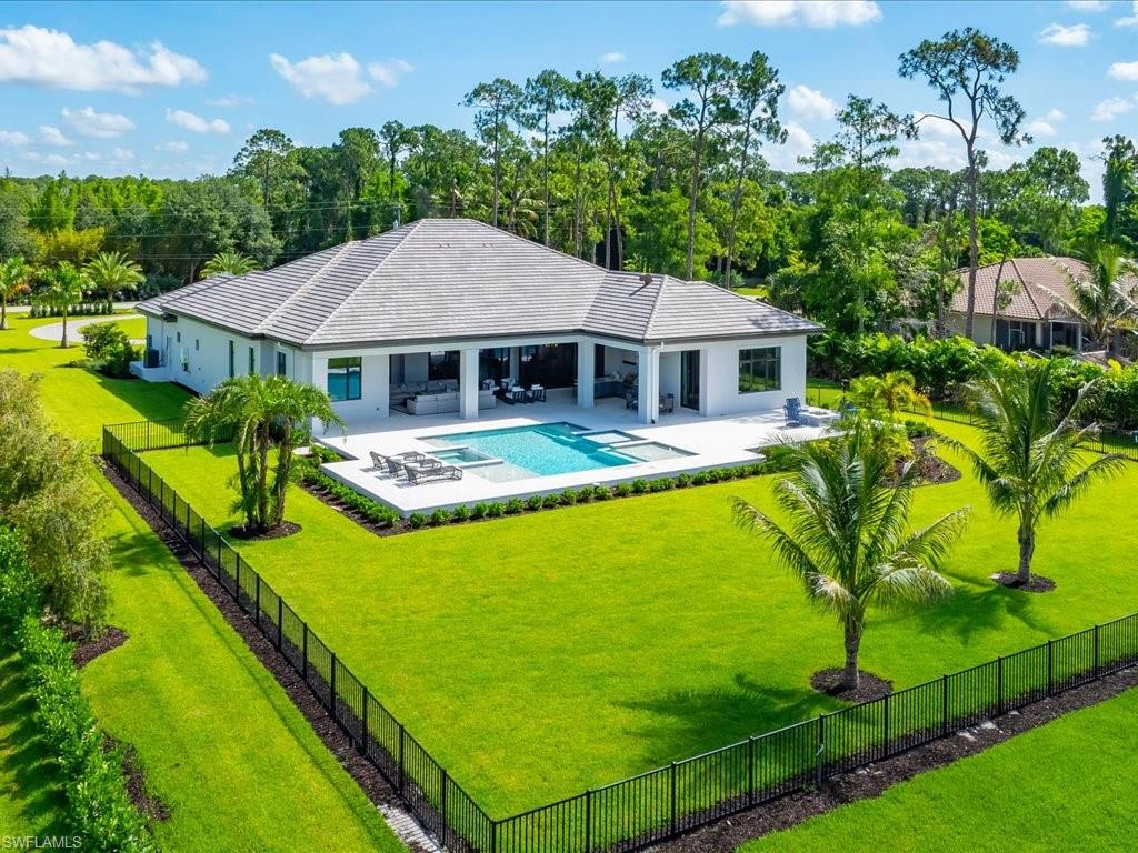 LIVINGSTON WOODS - Residential