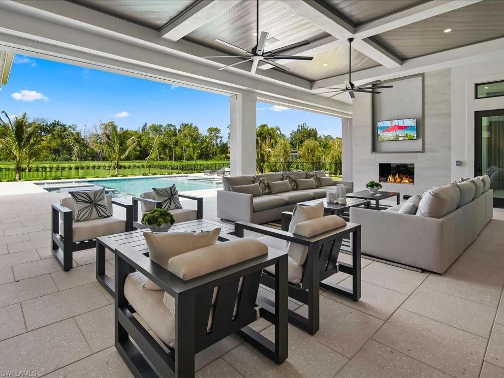 LIVINGSTON WOODS - Residential