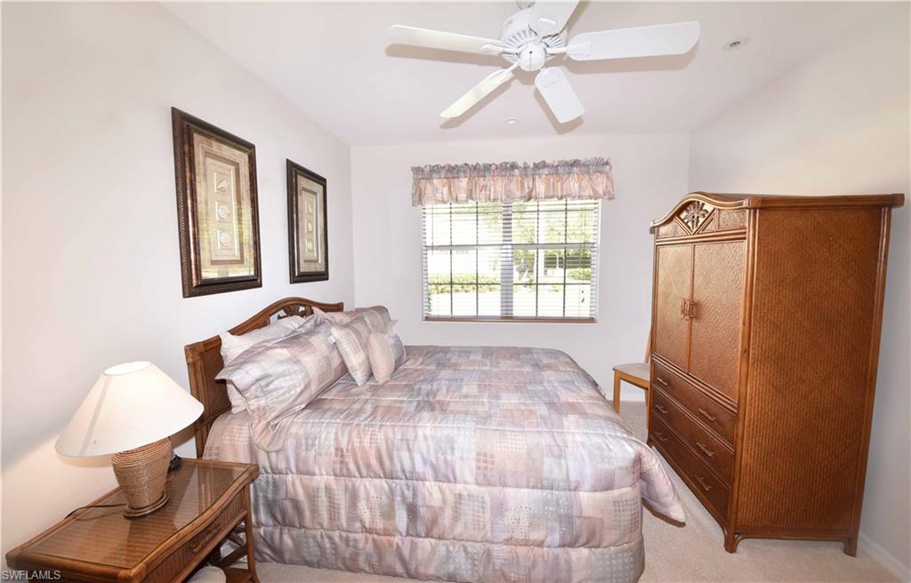 LONGSHORE LAKE - Residential