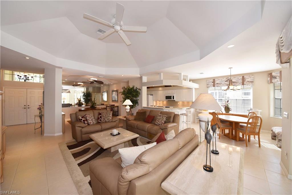 LONGSHORE LAKE - Residential