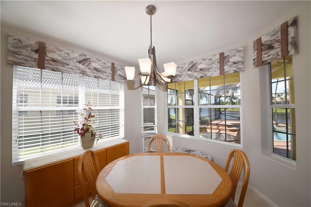 LONGSHORE LAKE - Residential