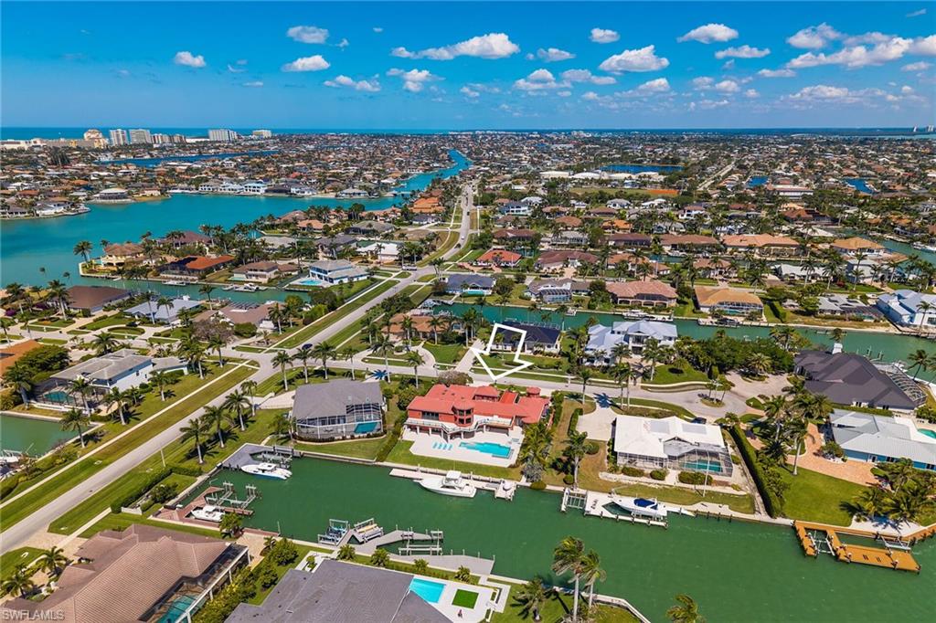 MARCO BEACH - Residential