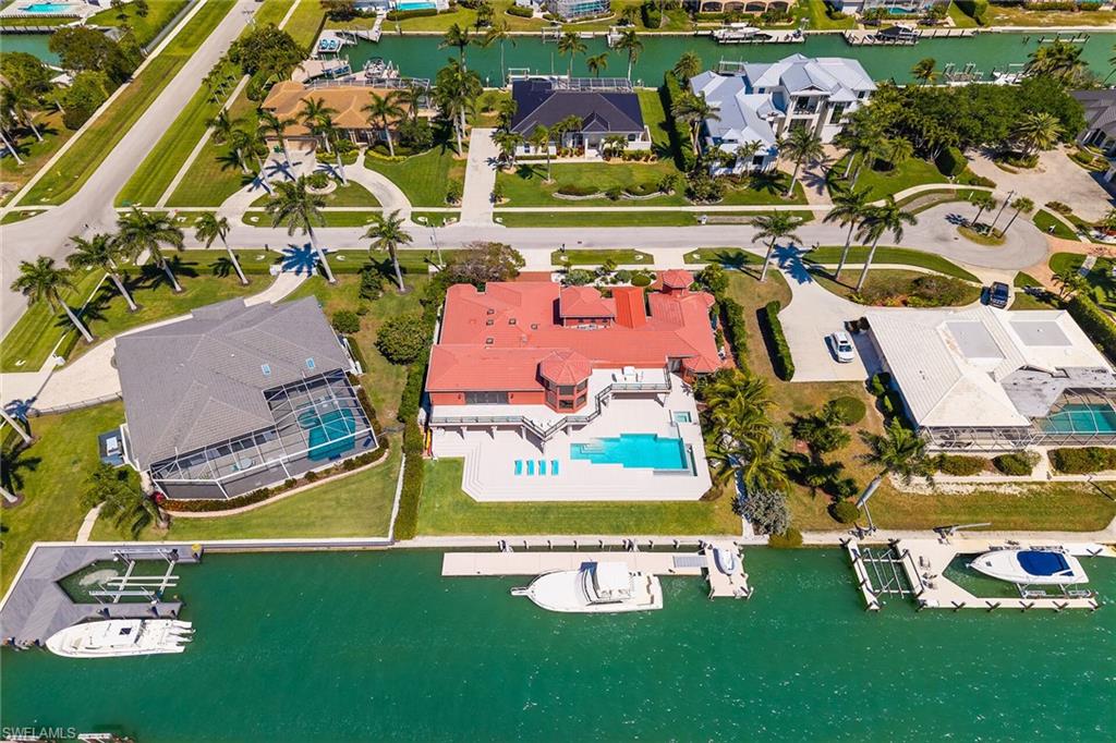 MARCO BEACH - Residential