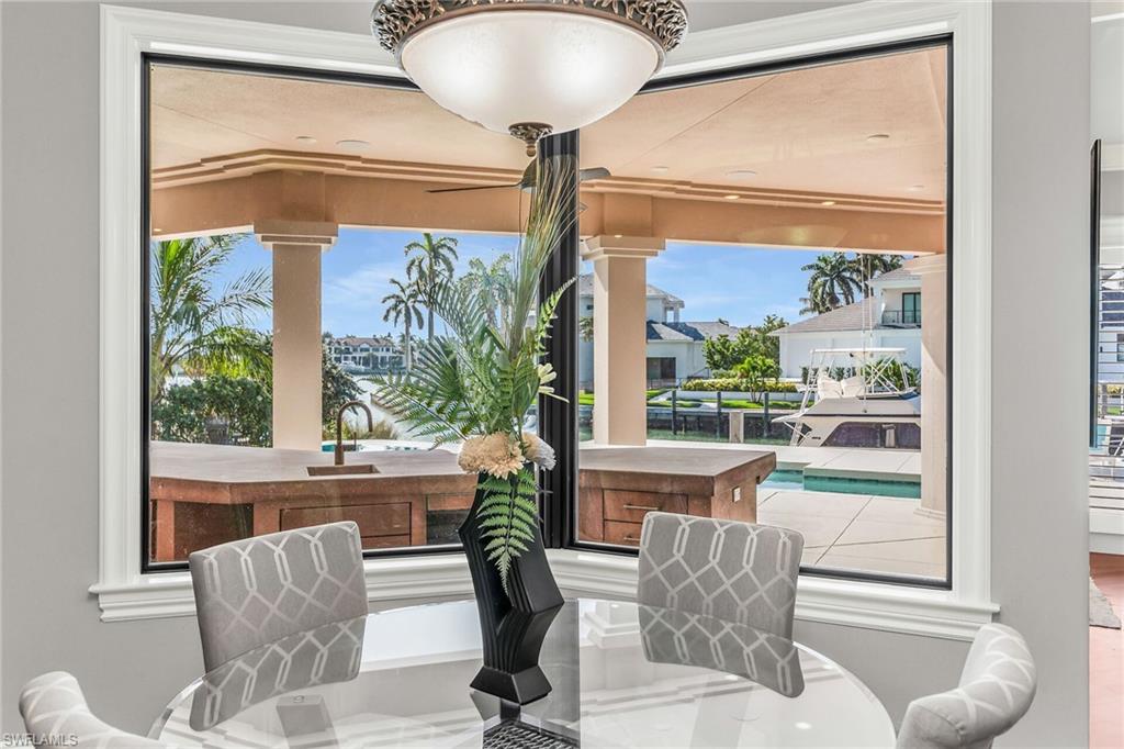 MARCO BEACH - Residential