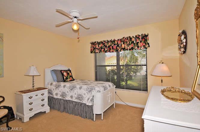 SINGLE FAMILY VILLAGE - Residential