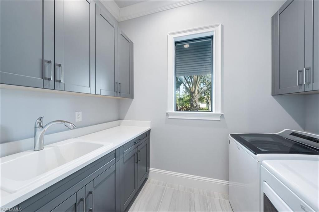 QUAIL WEST - Residential