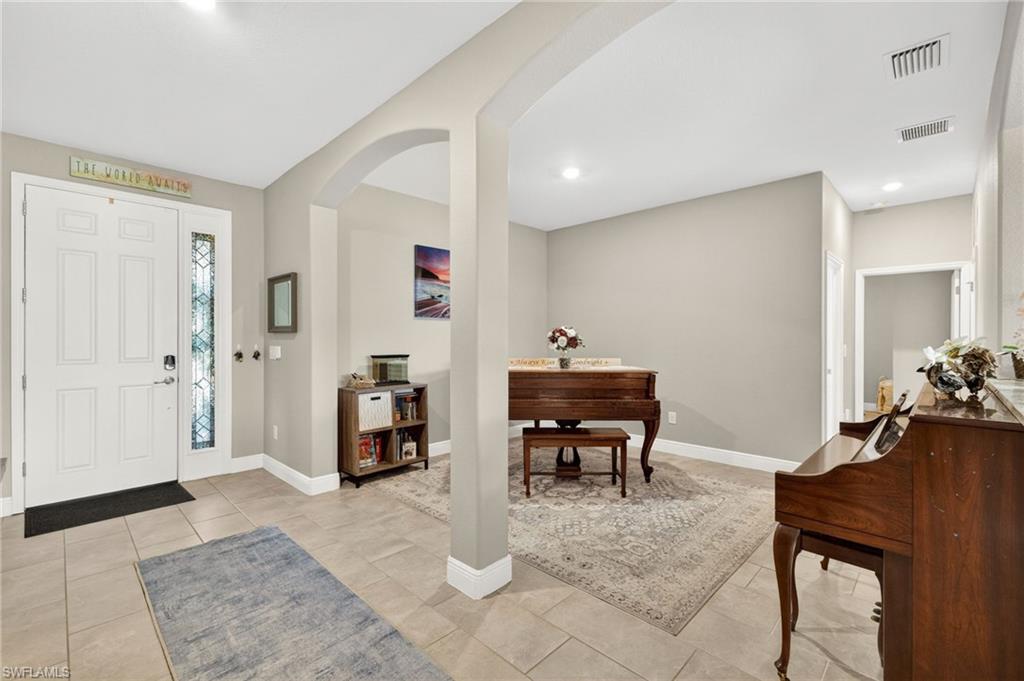 PORTICO - Residential