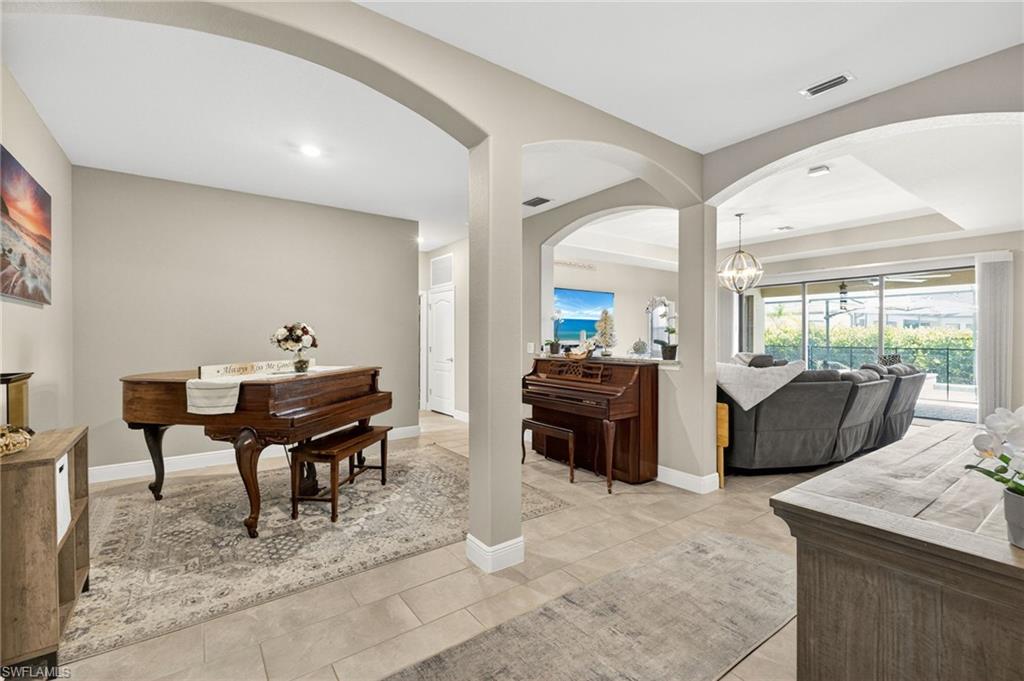 PORTICO - Residential