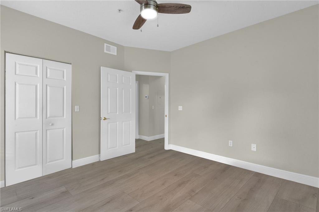 ROYAL GREENS - Residential