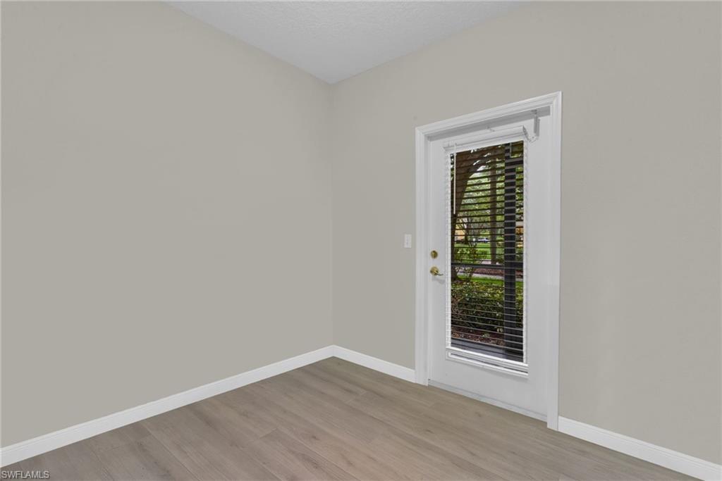 ROYAL GREENS - Residential