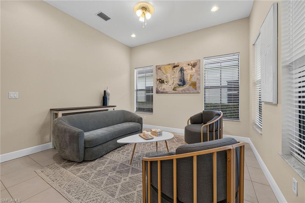 MAPLE RIDGE - Residential