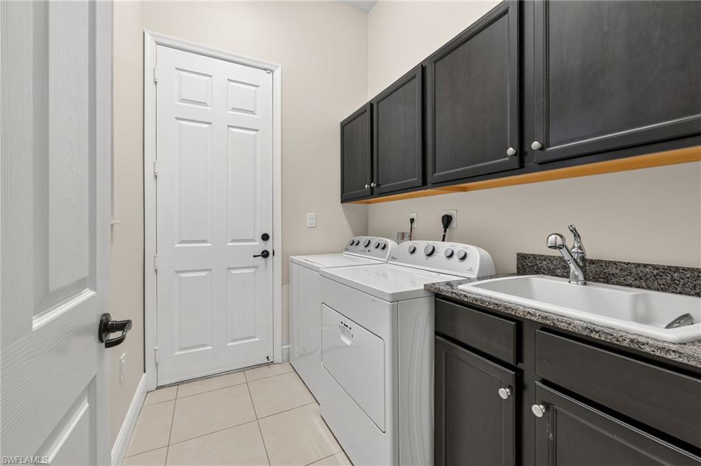 MAPLE RIDGE - Residential