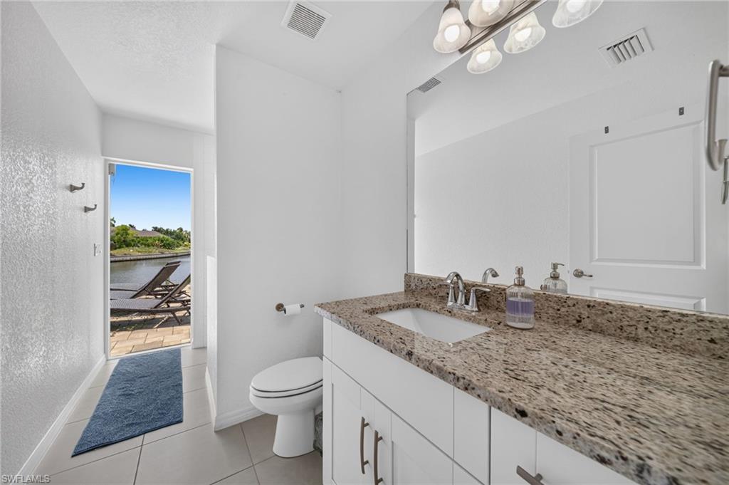 CAPE CORAL - Residential Lease