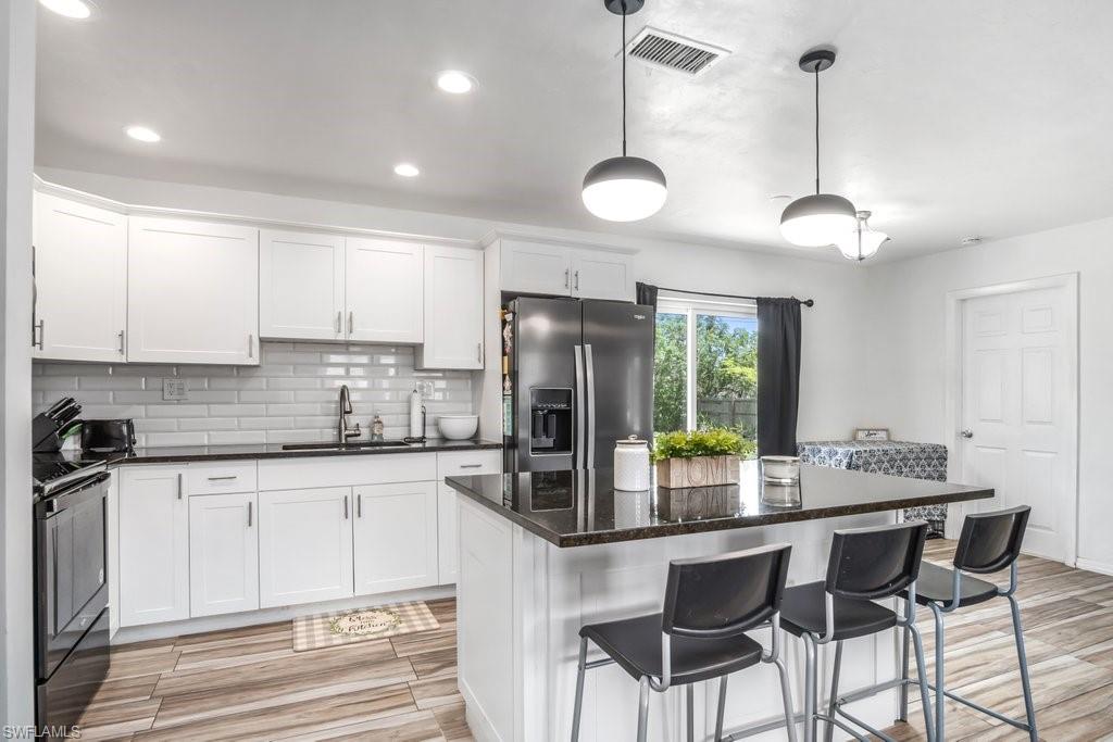 FORT MYERS SHORES - Residential
