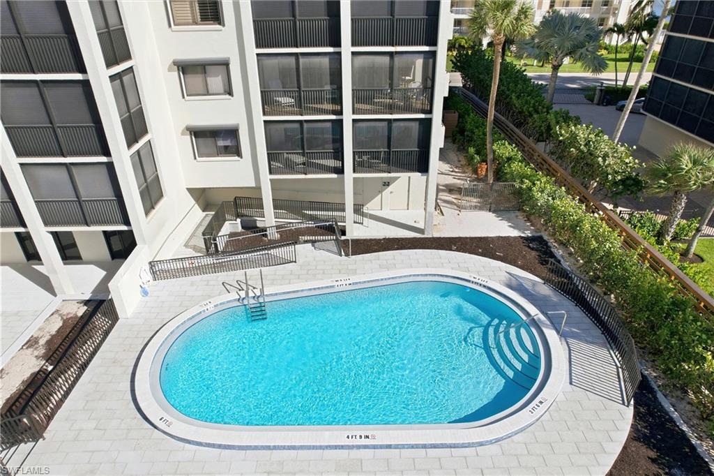 VILLAS OF VANDERBILT BEACH - Residential