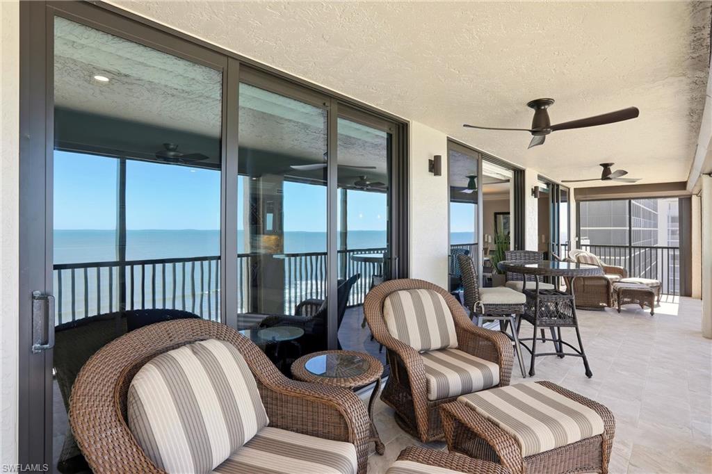 VILLAS OF VANDERBILT BEACH - Residential