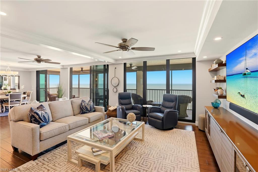 VILLAS OF VANDERBILT BEACH - Residential