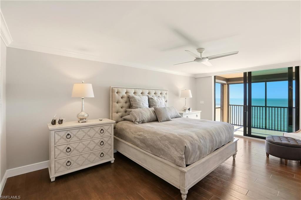 VILLAS OF VANDERBILT BEACH - Residential
